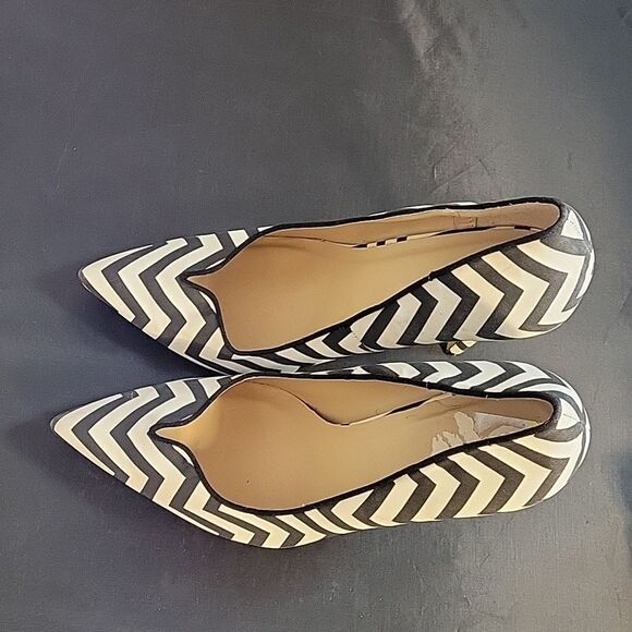BRAND NEW JUSTFAB HIGH HEEL STILETTOS V-CUTOUT POINTED TOE WOMEN"S SHOE S2 - Picture 8 of 16